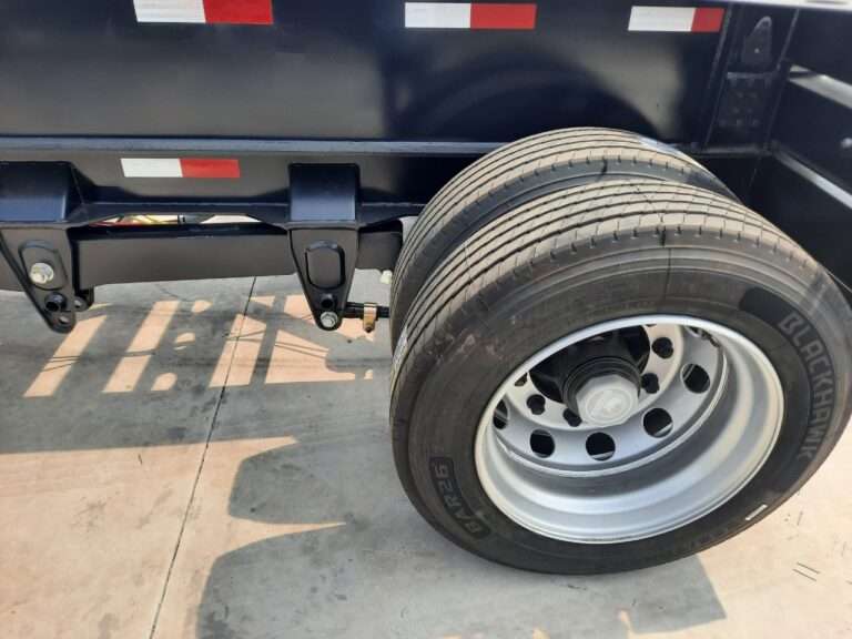 70b176ef3832e26cbb23